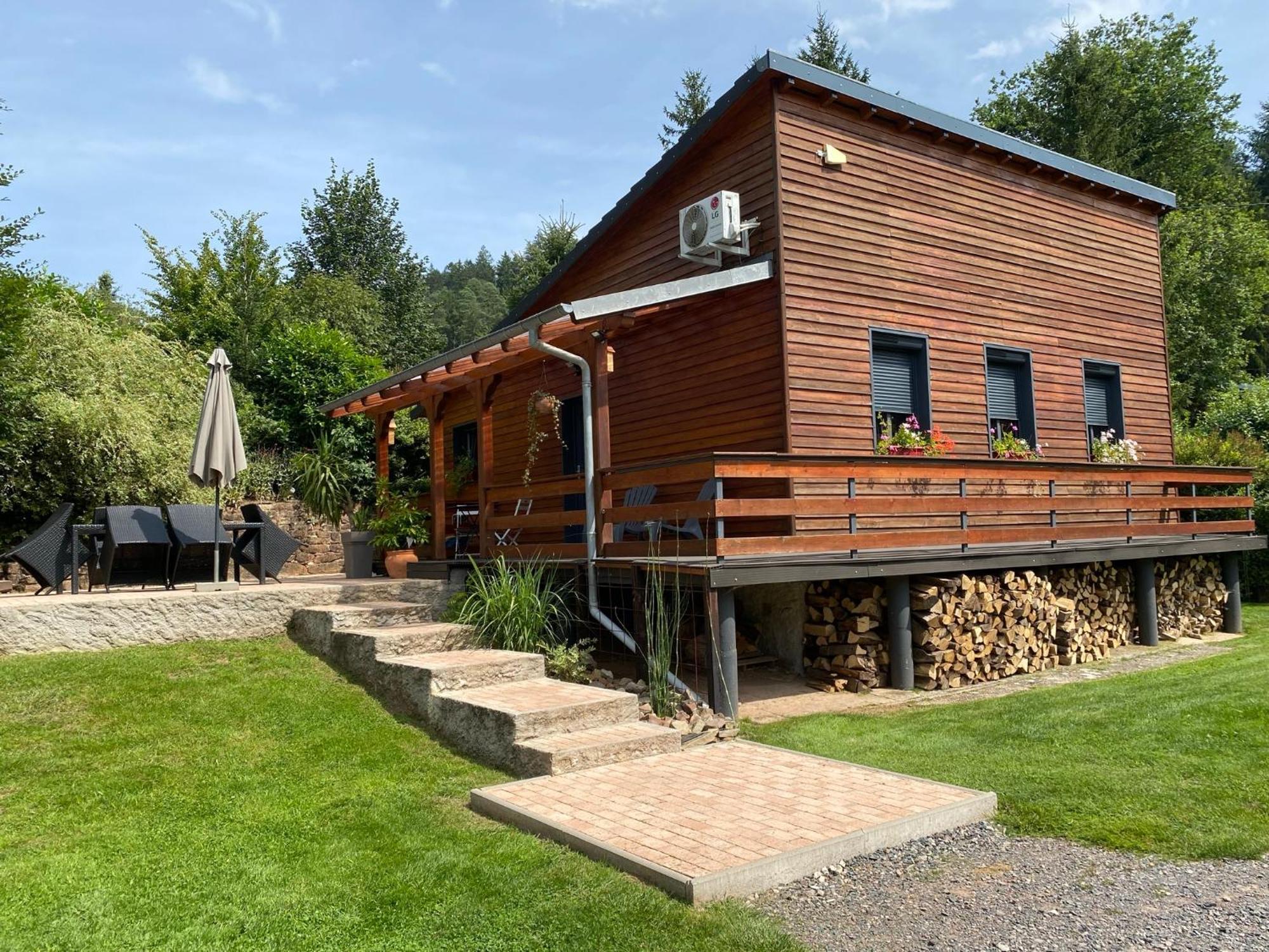 Le CHALET du Bonheur à Soucht Esterno foto